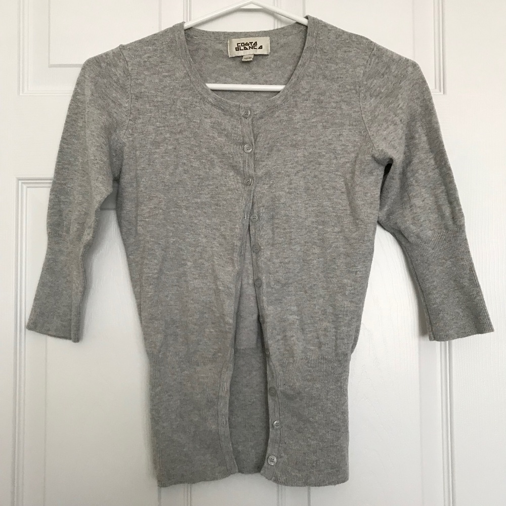 Y2K Costa Blanca Button Cardigan Top Blouse XS Light Grey Half Sleeve